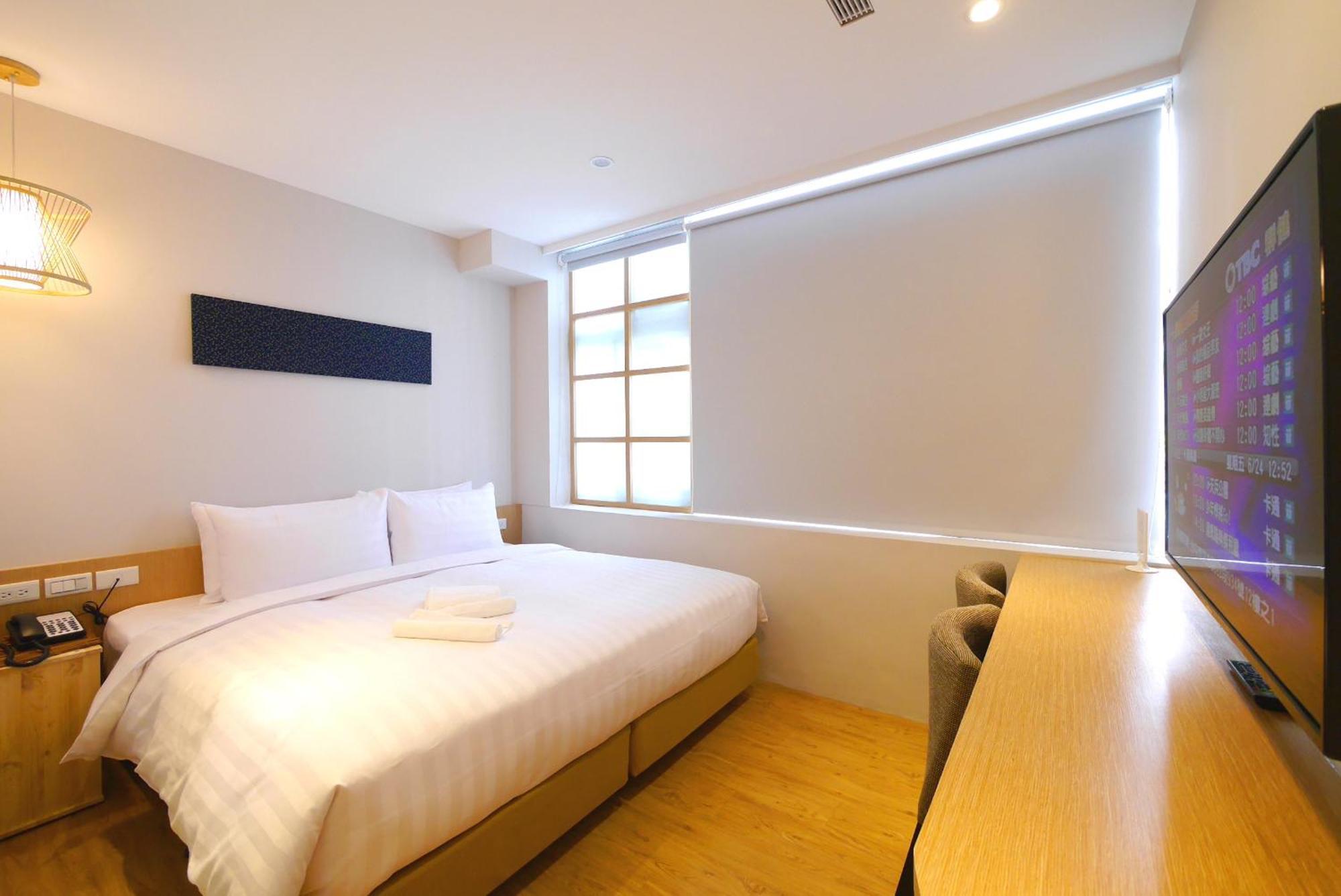Shin Sei Bashi Hotel Taichung Zimmer foto