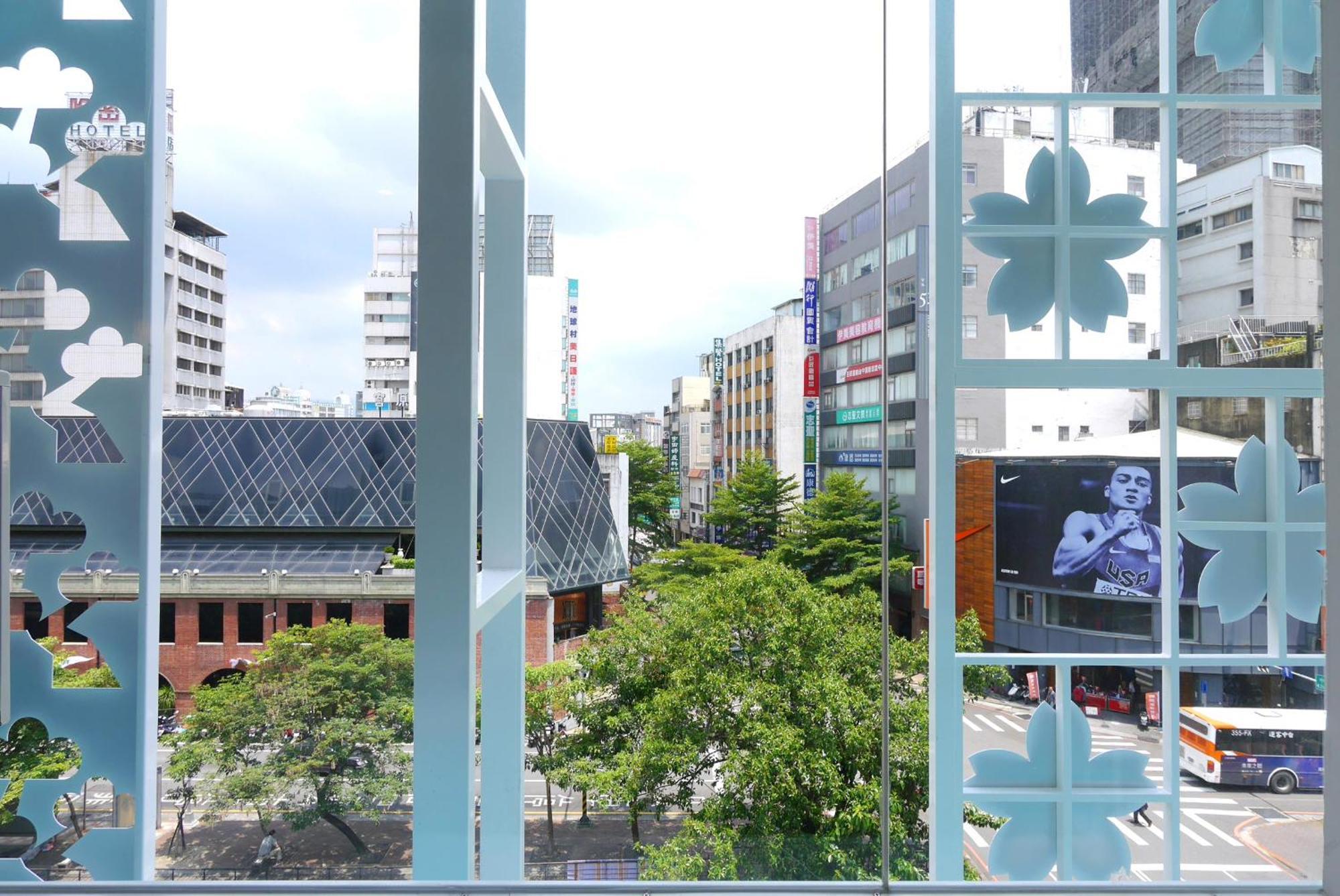 Shin Sei Bashi Hotel Taichung Zimmer foto