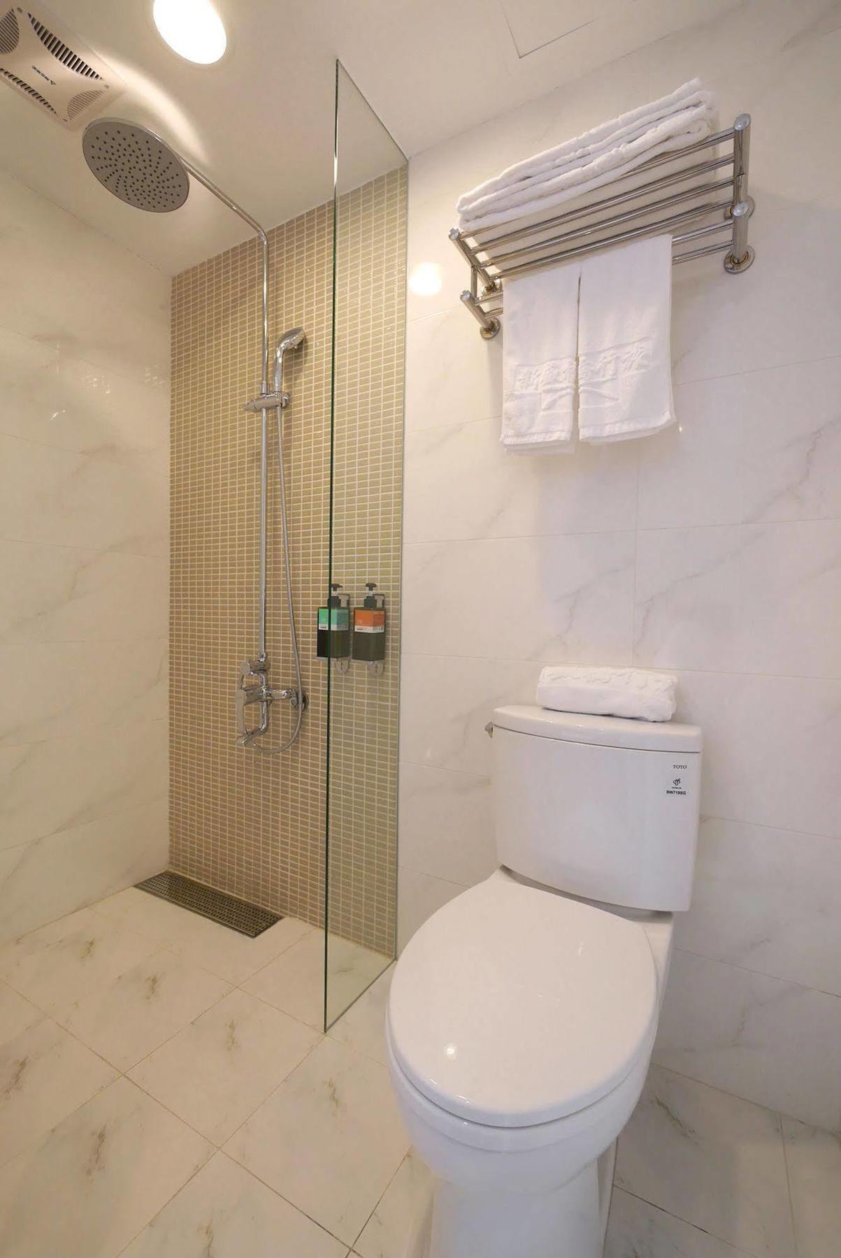 Shin Sei Bashi Hotel Taichung Exterior foto